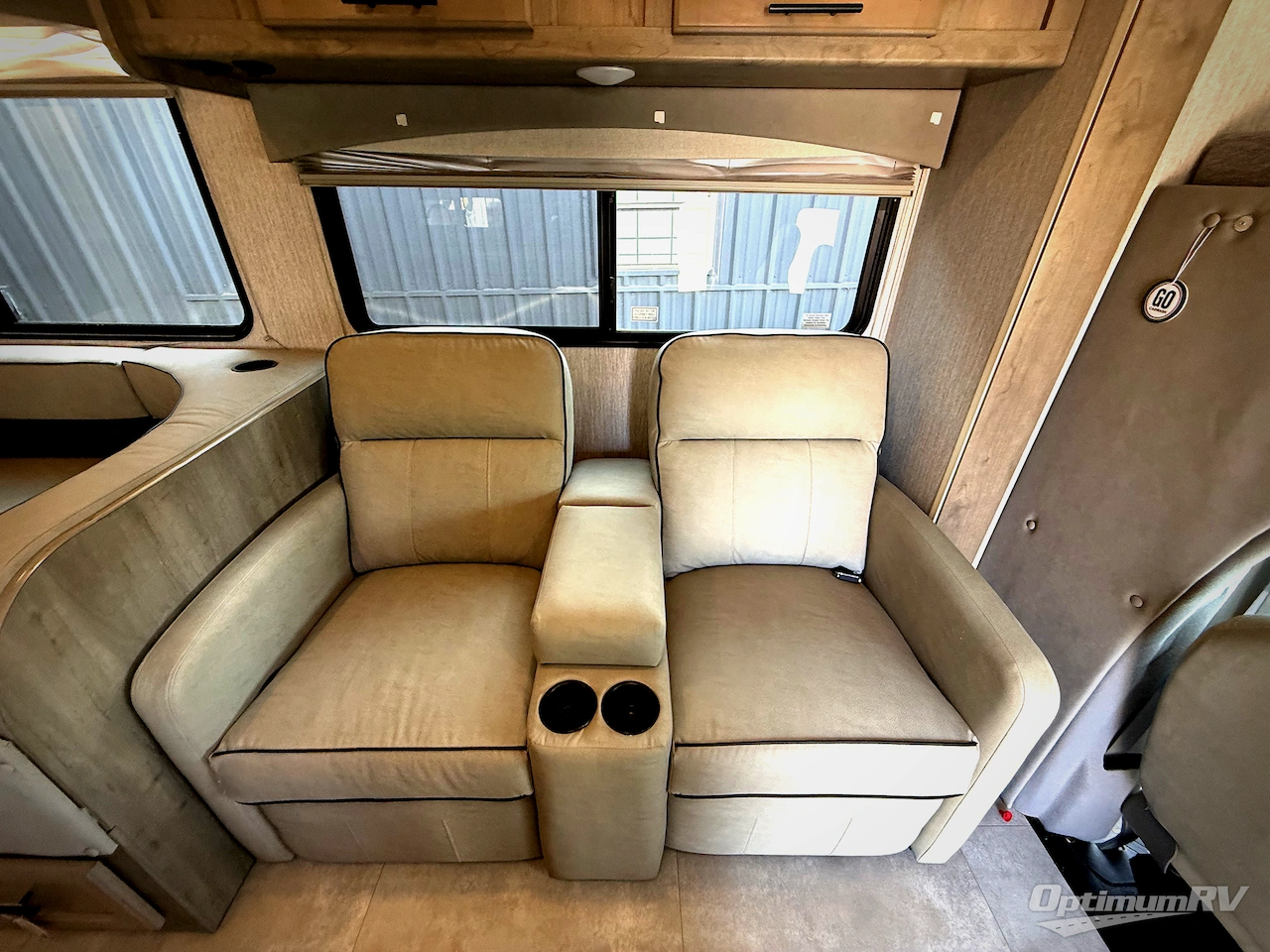 2021 Coachmen Freelander Premier 31MB Ford 450 Photo 9