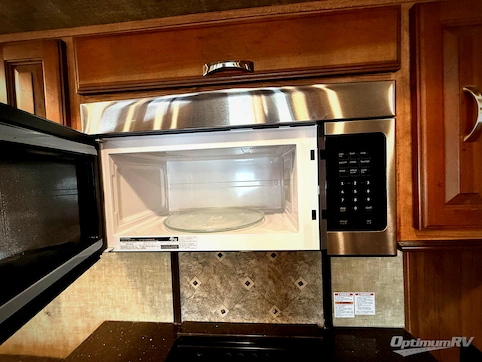 2016 KZ Durango Gold G359RET RV Photo 3