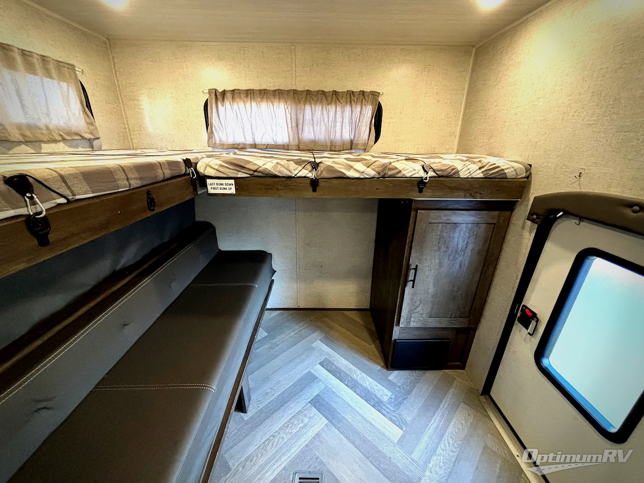 2022 Forest River Wildwood 29VBUD Photo 14