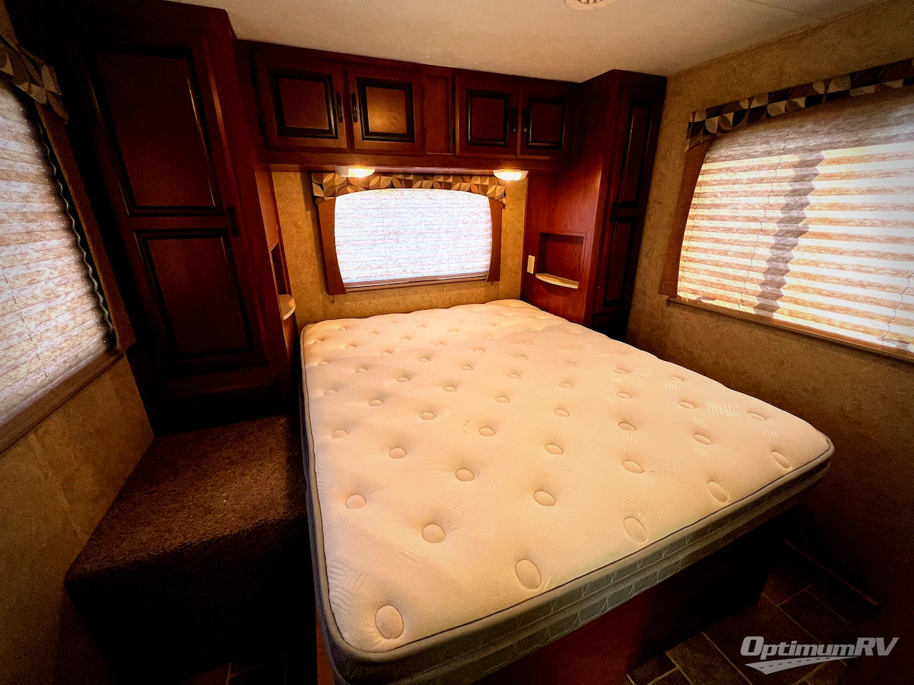 2012 Forest River Sunseeker 3100SS Photo 31