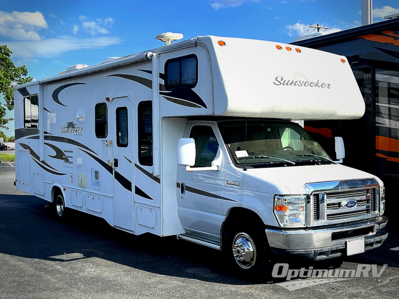 2012 Forest River Sunseeker 3100SS Photo 1