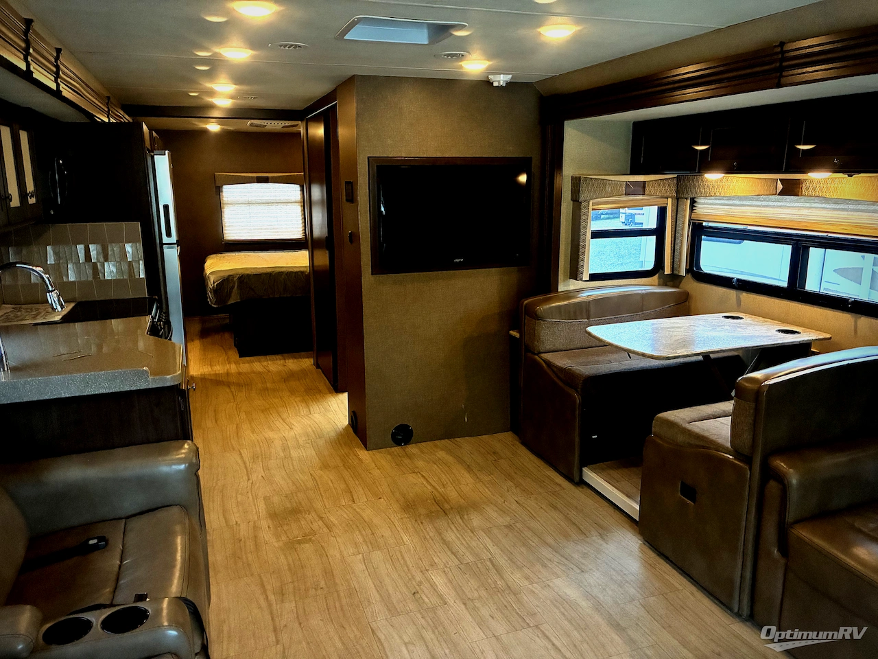 2019 Thor Windsport 34R Photo 4