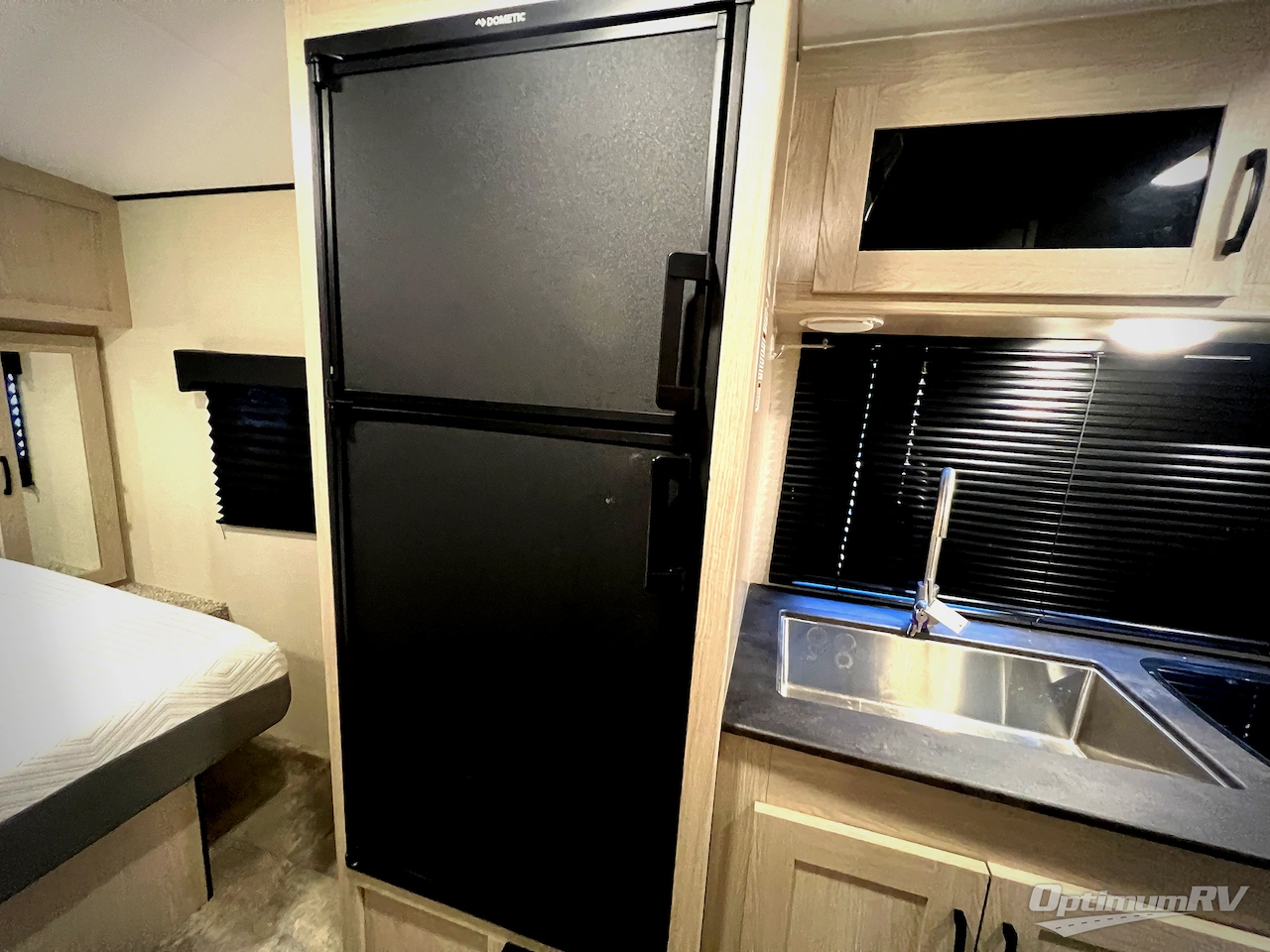 2022 Coachmen Apex Nano 213RDS Photo 22