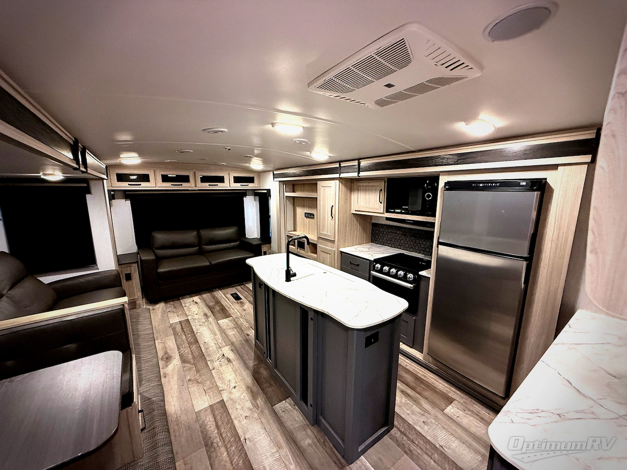 2022 Heartland Sundance Ultra Lite 293RL Photo 4
