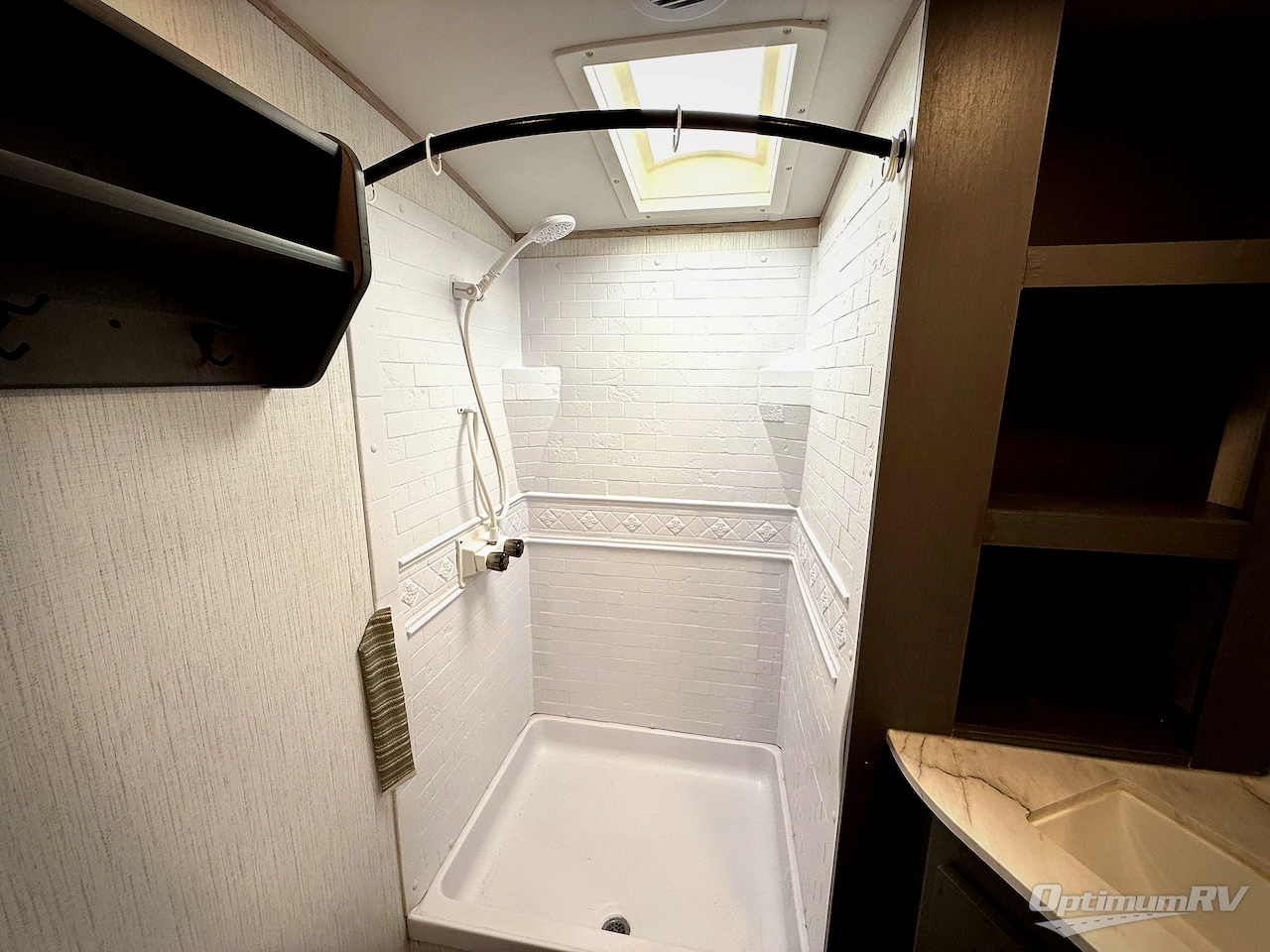 2022 Heartland Sundance Ultra Lite 293RL Photo 17