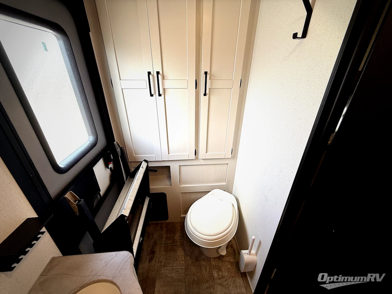 2025 Palomino Puma Destination 429LFT Photo 22