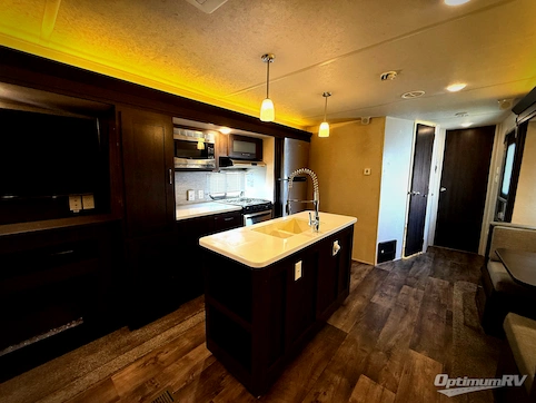 2019 Forest River Salem 27RE RV Photo 4