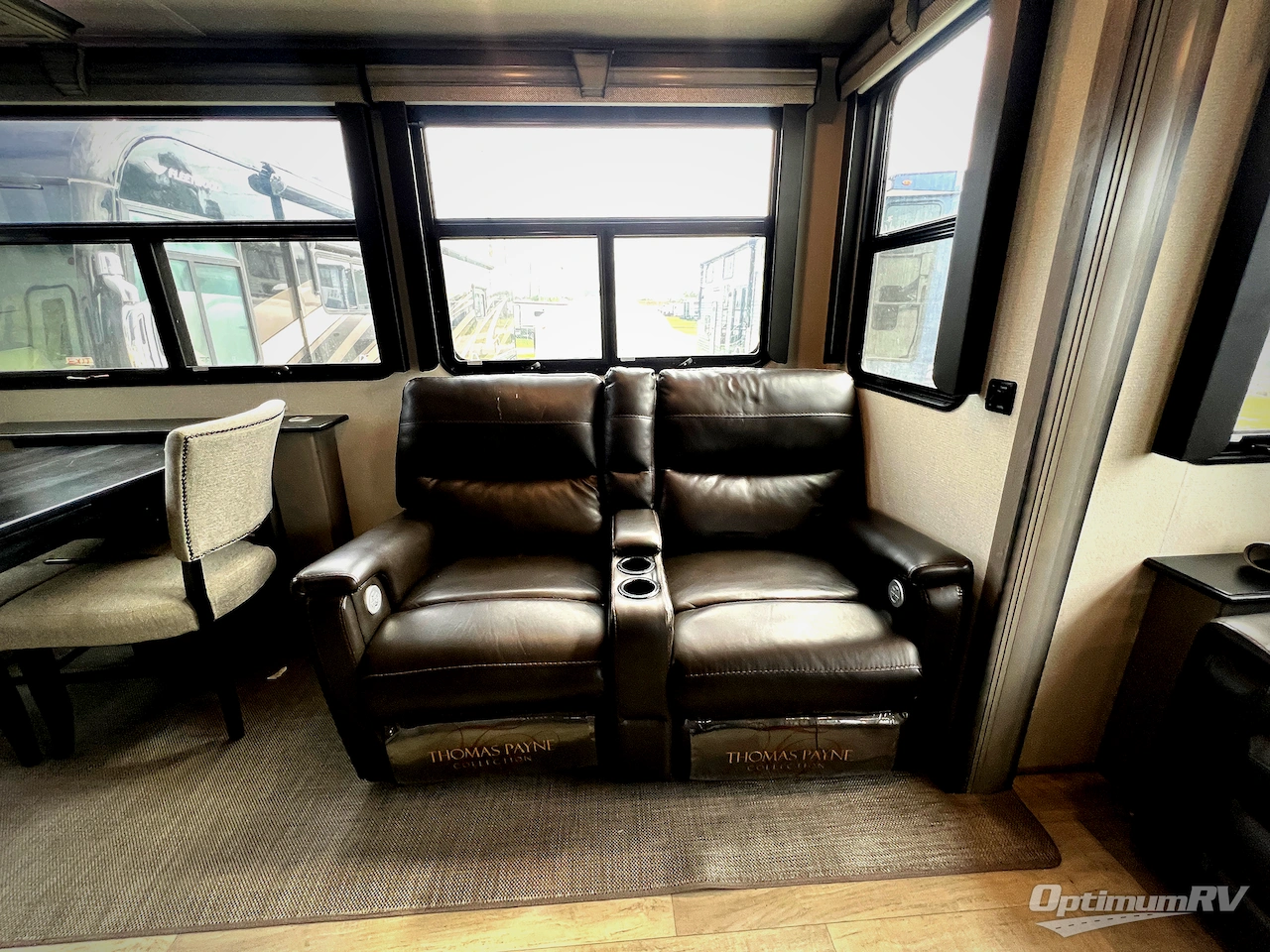 2021 Keystone Montana 3855BR Photo 7