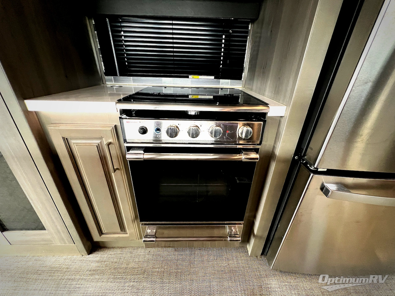 2021 Keystone Montana 3855BR Photo 11