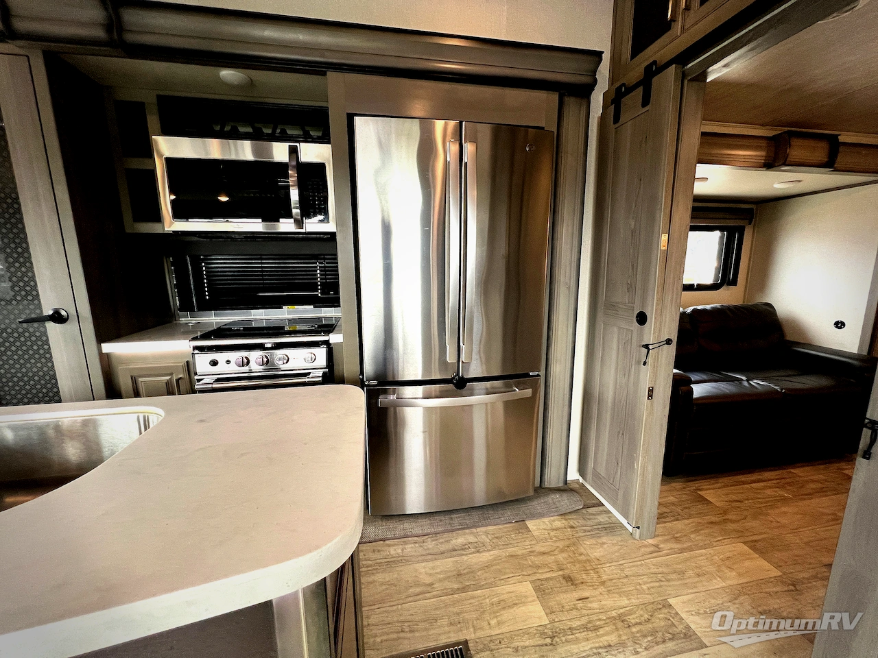 2021 Keystone Montana 3855BR Photo 13