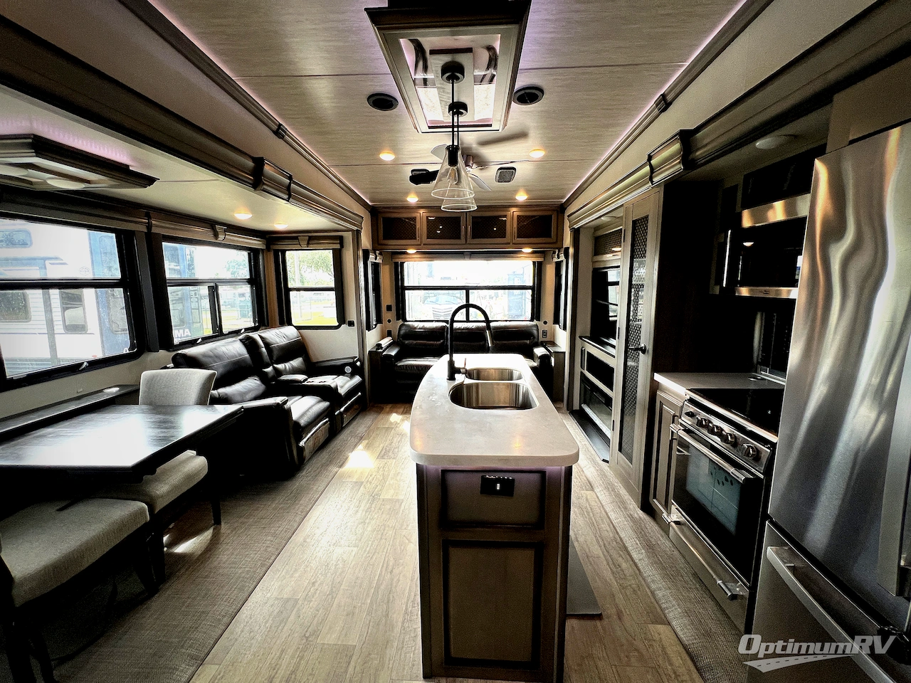 2021 Keystone Montana 3855BR Photo 24
