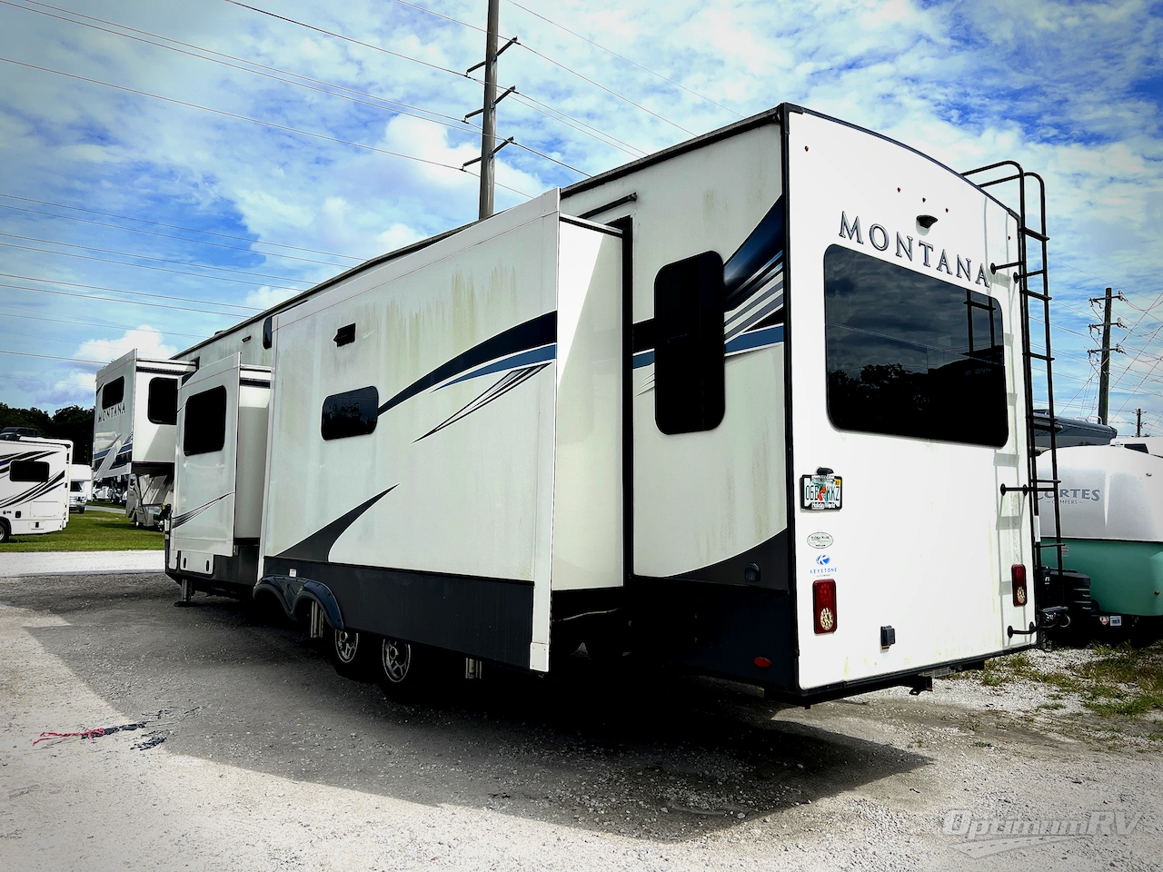 2021 Keystone Montana 3855BR Photo 2