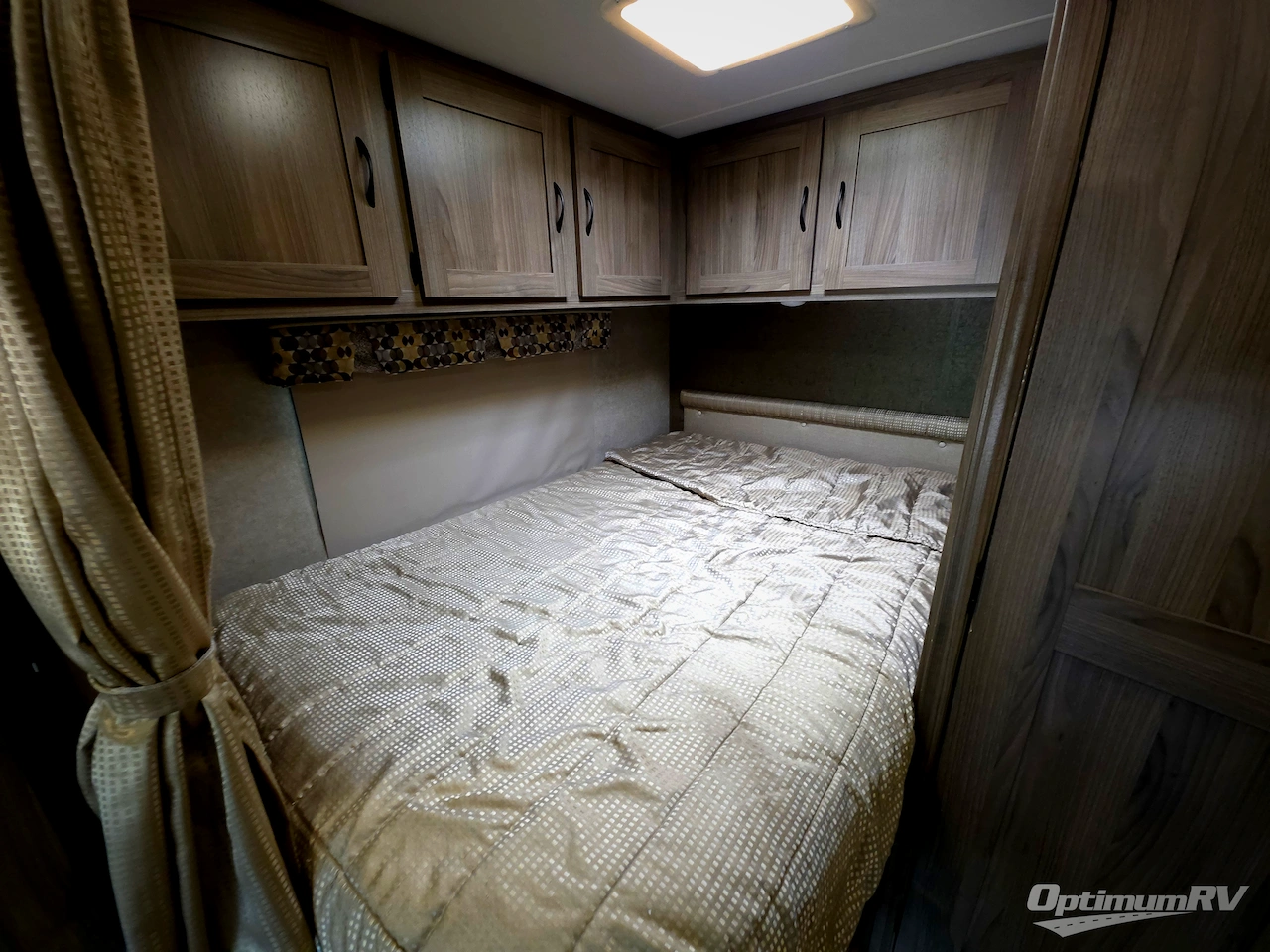 2015 Coachmen Prism 2150LE Photo 10