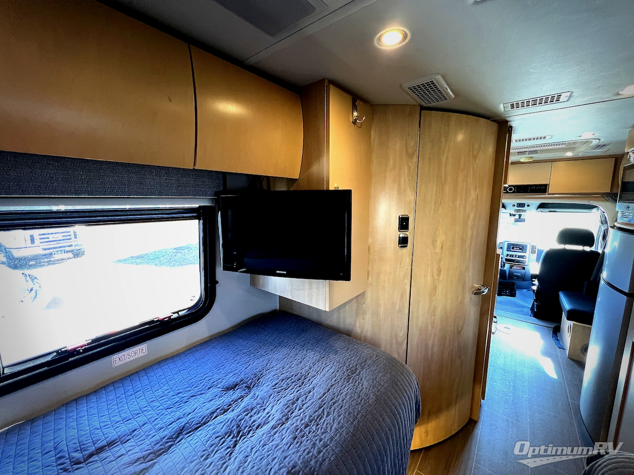 2017 Leisure Travel Unity U24TB Photo 20