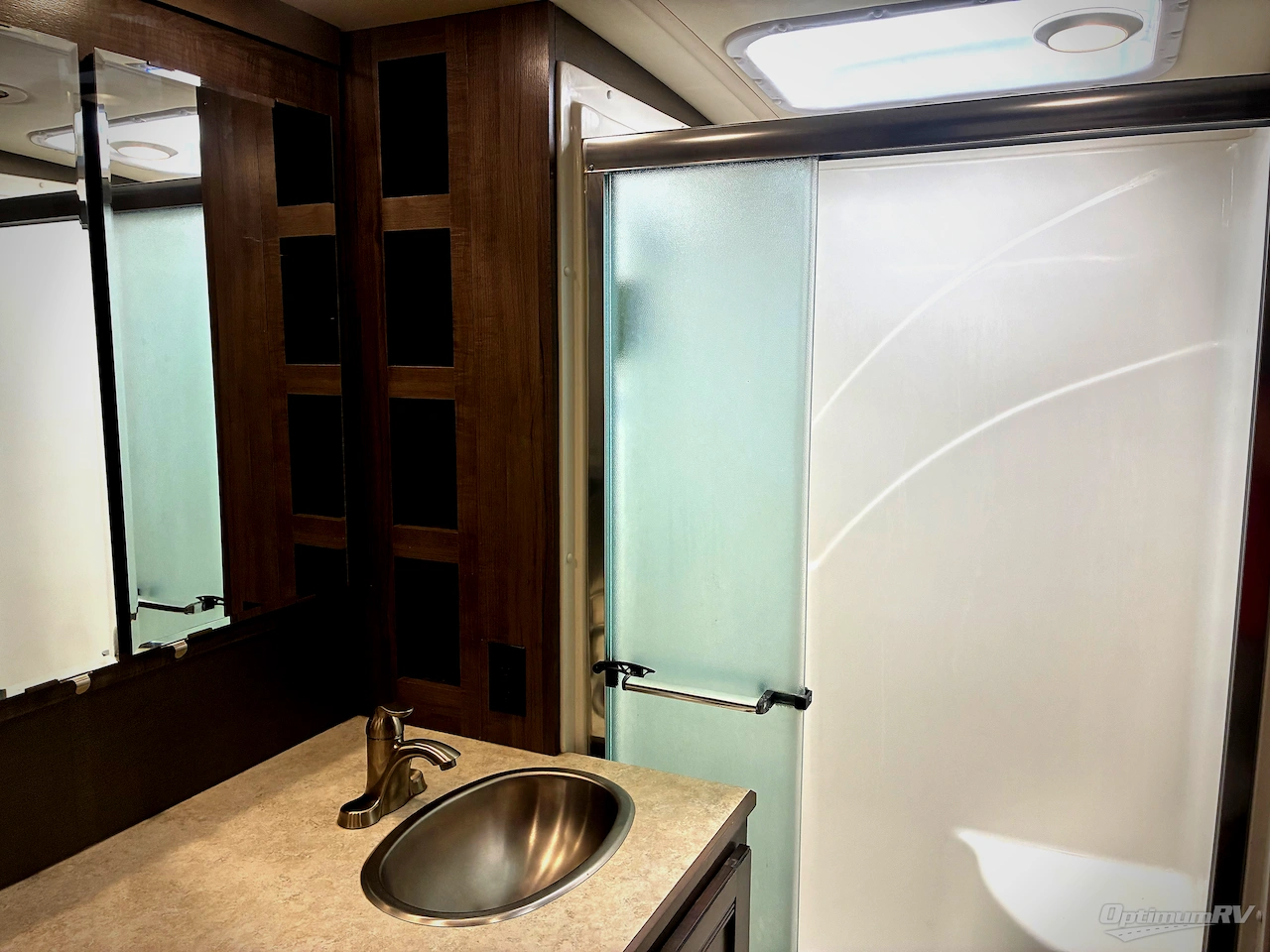 2019 Winnebago Forza 38F Photo 20