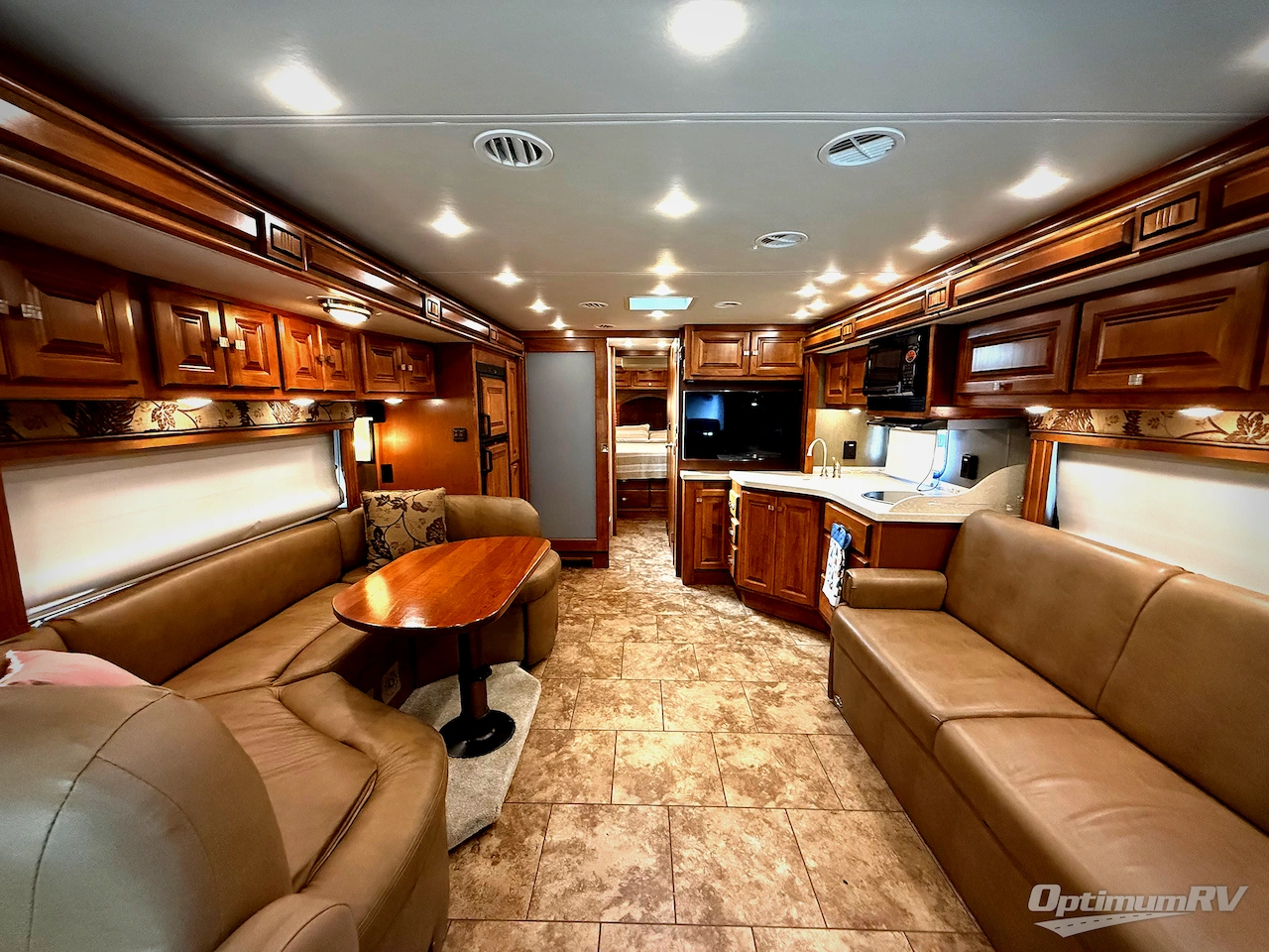2013 Tiffin Allegro Breeze 32 BR Photo 5