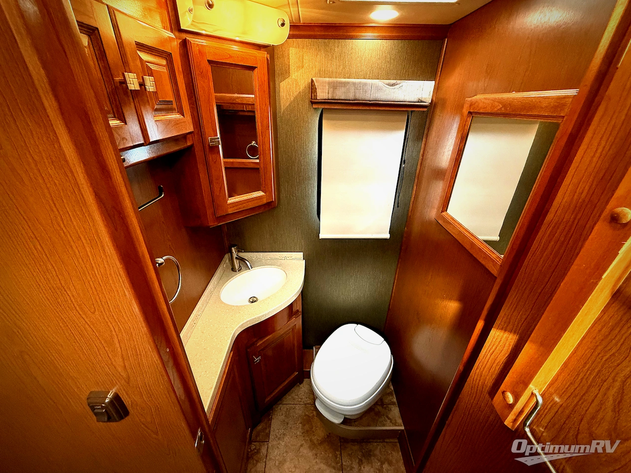 2013 Tiffin Allegro Breeze 32 BR Photo 20