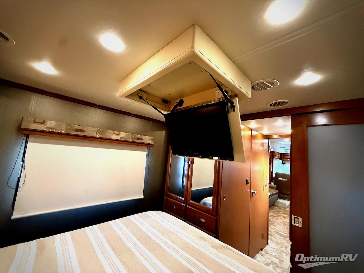 2013 Tiffin Allegro Breeze 32 BR Photo 24