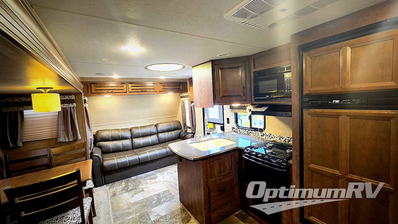 2017 Starcraft Autumn Ridge Grand Touring 286KBS Photo 5
