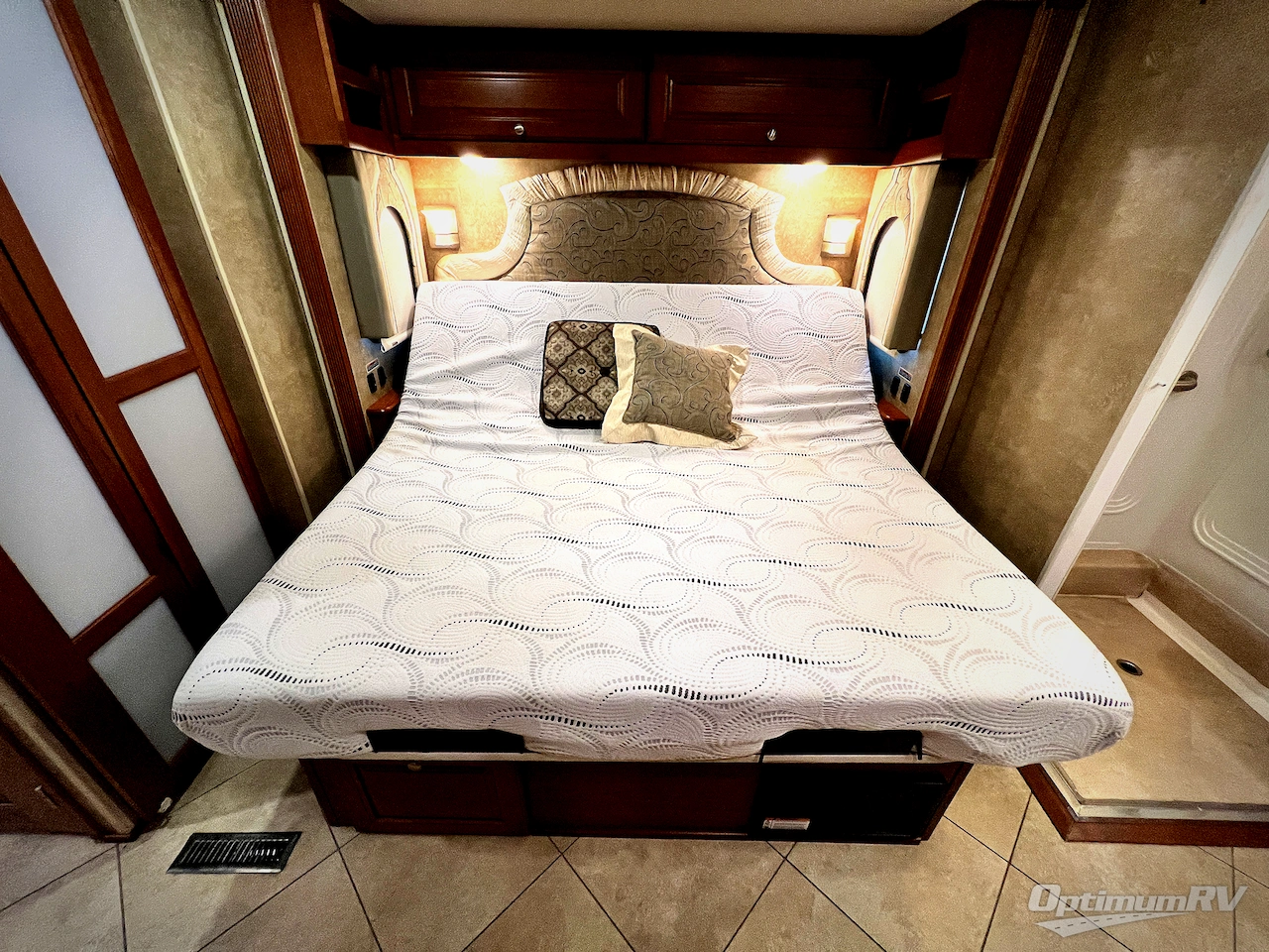 2015 Itasca Suncruiser 37F Photo 20