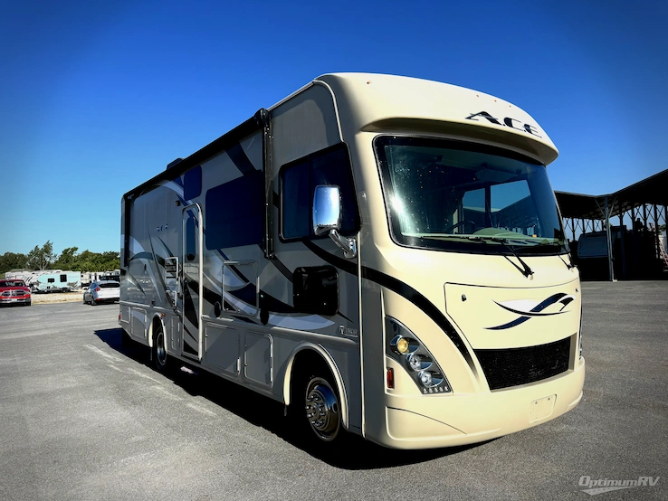 2017 Thor ACE 27.2 RV Photo 1