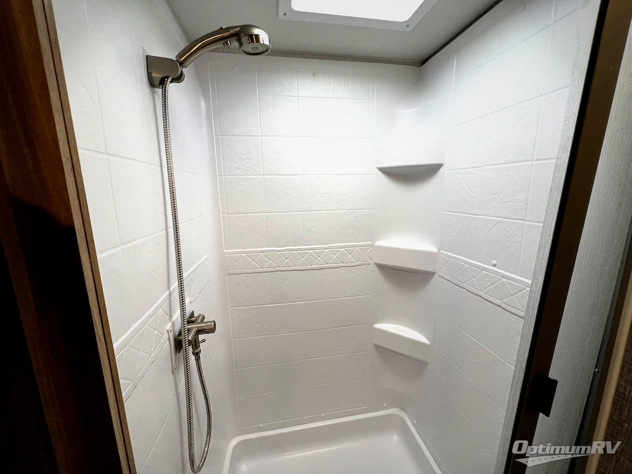 2021 Winnebago Towables Micro Minnie 2108DS Photo 25