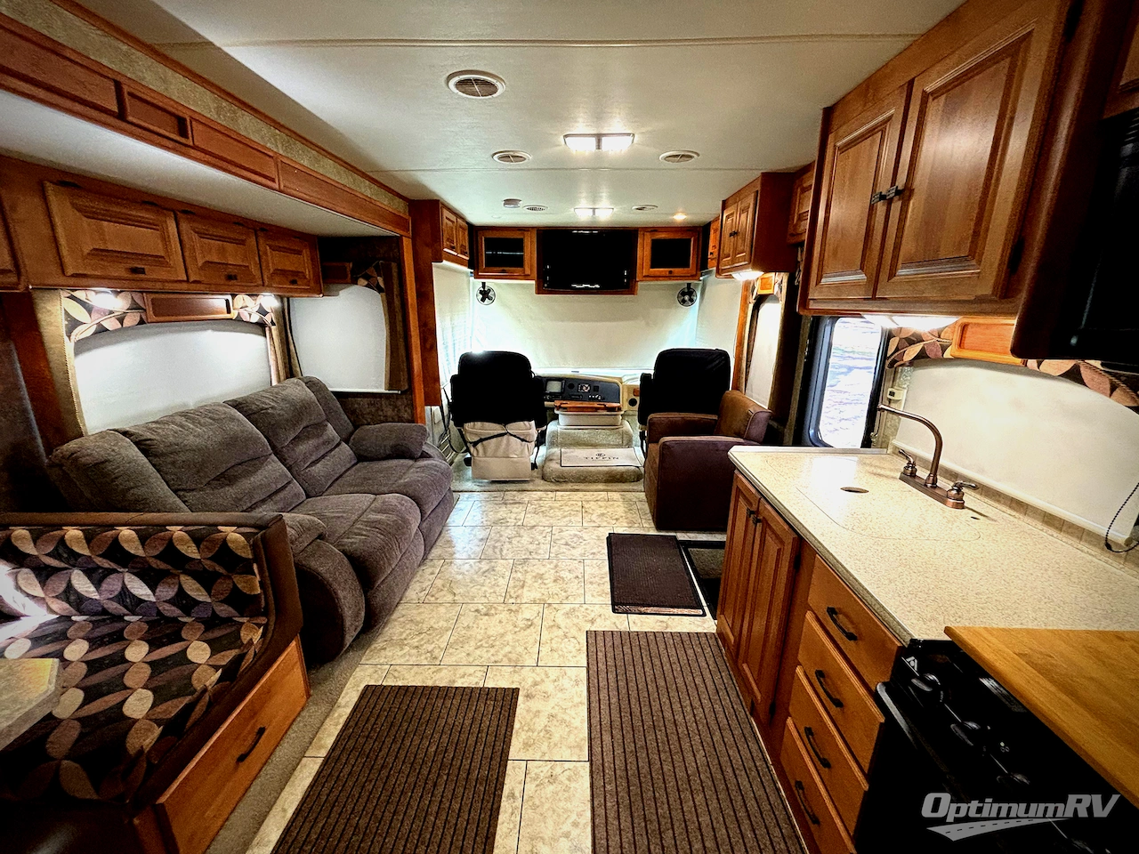2011 Tiffin Allegro 32 BA Photo 5