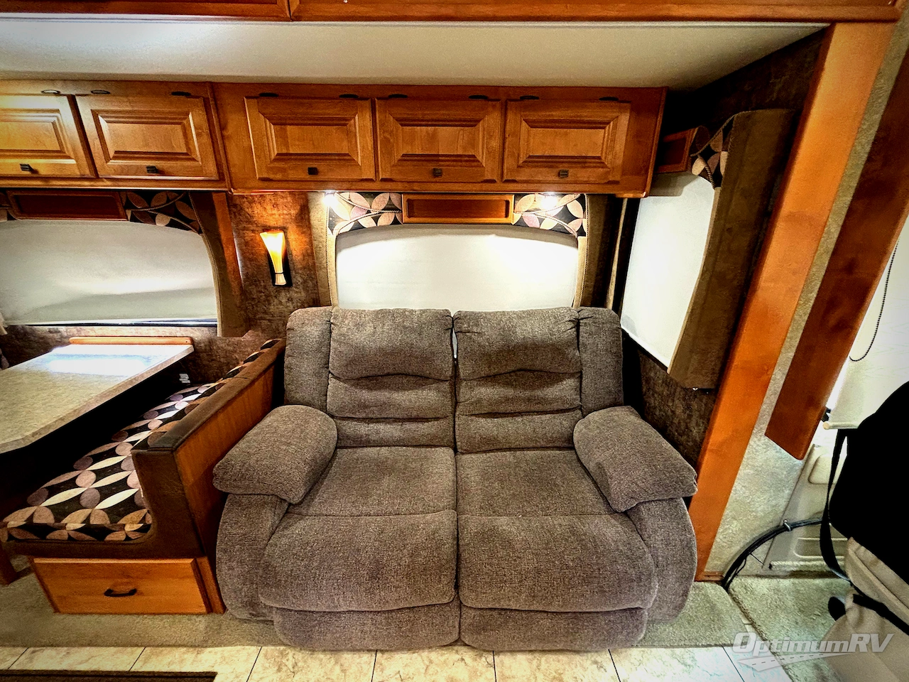 2011 Tiffin Allegro 32 BA Photo 13