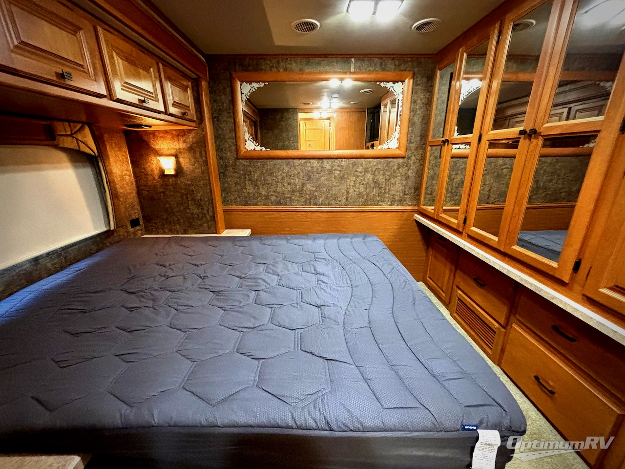 2011 Tiffin Allegro 32 BA Photo 17