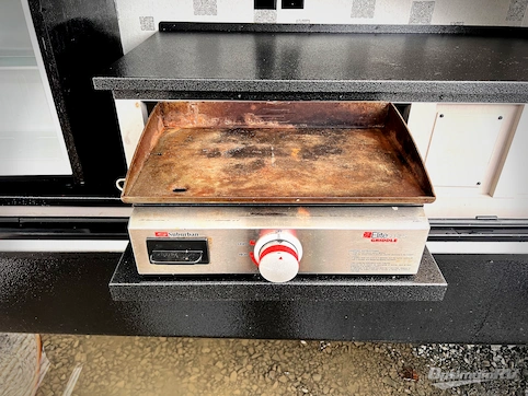 2023 Heartland Mallard 33 RV Photo 3