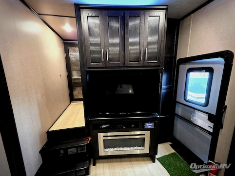 2018 Forest River XLR Thunderbolt 422AMP RV Photo 2