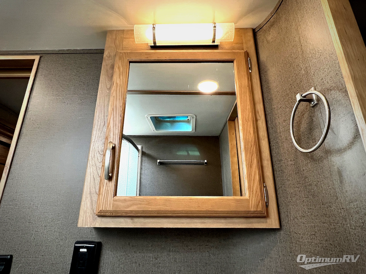 2020 Winnebago Towables Minnie Plus 29RBH Photo 40