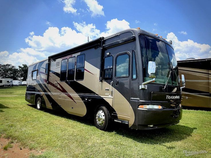 2006 National RV Tradewinds 40E RV Photo 1