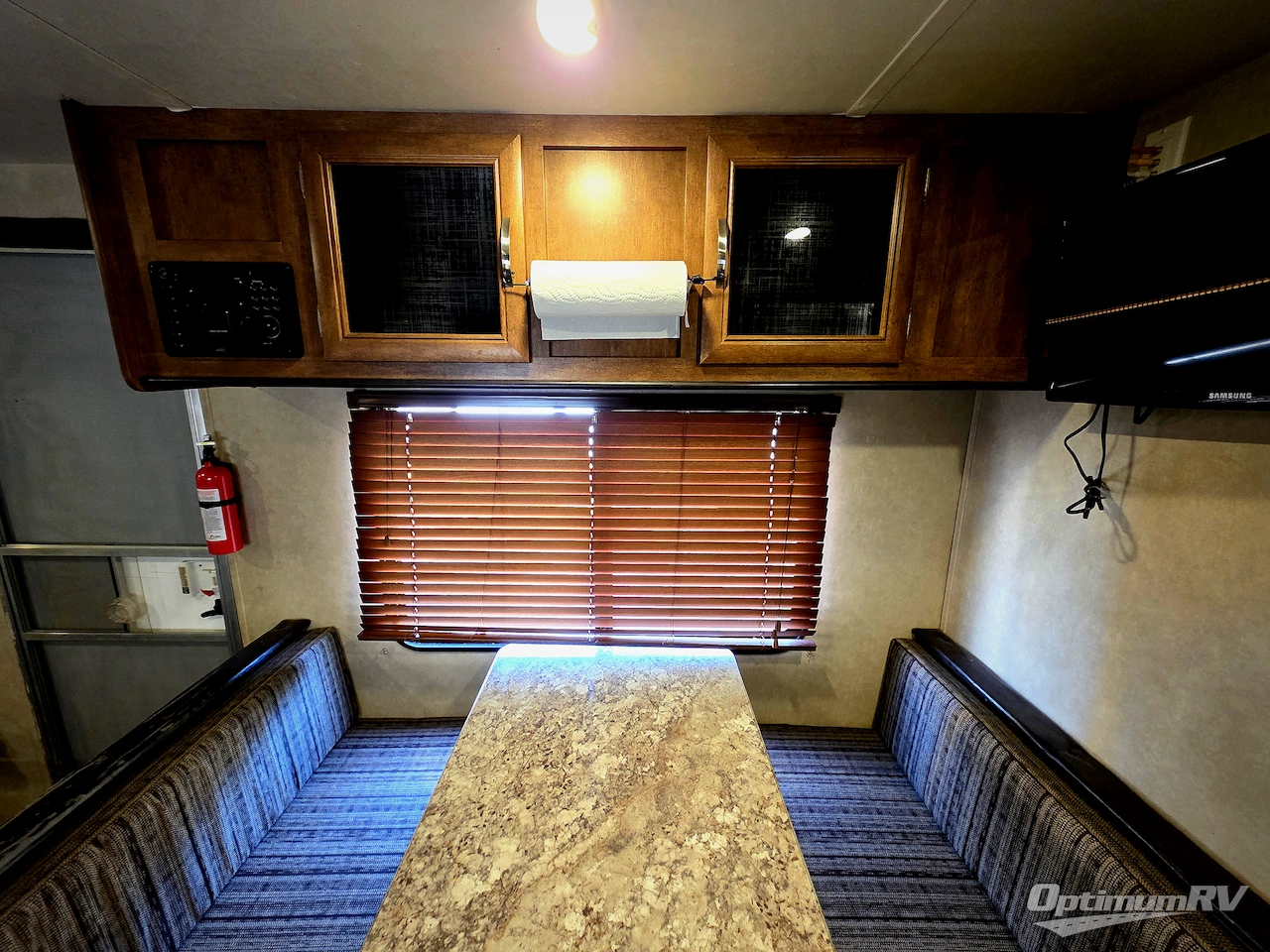 2016 Forest River Wildwood X-Lite 261BHXL Photo 6