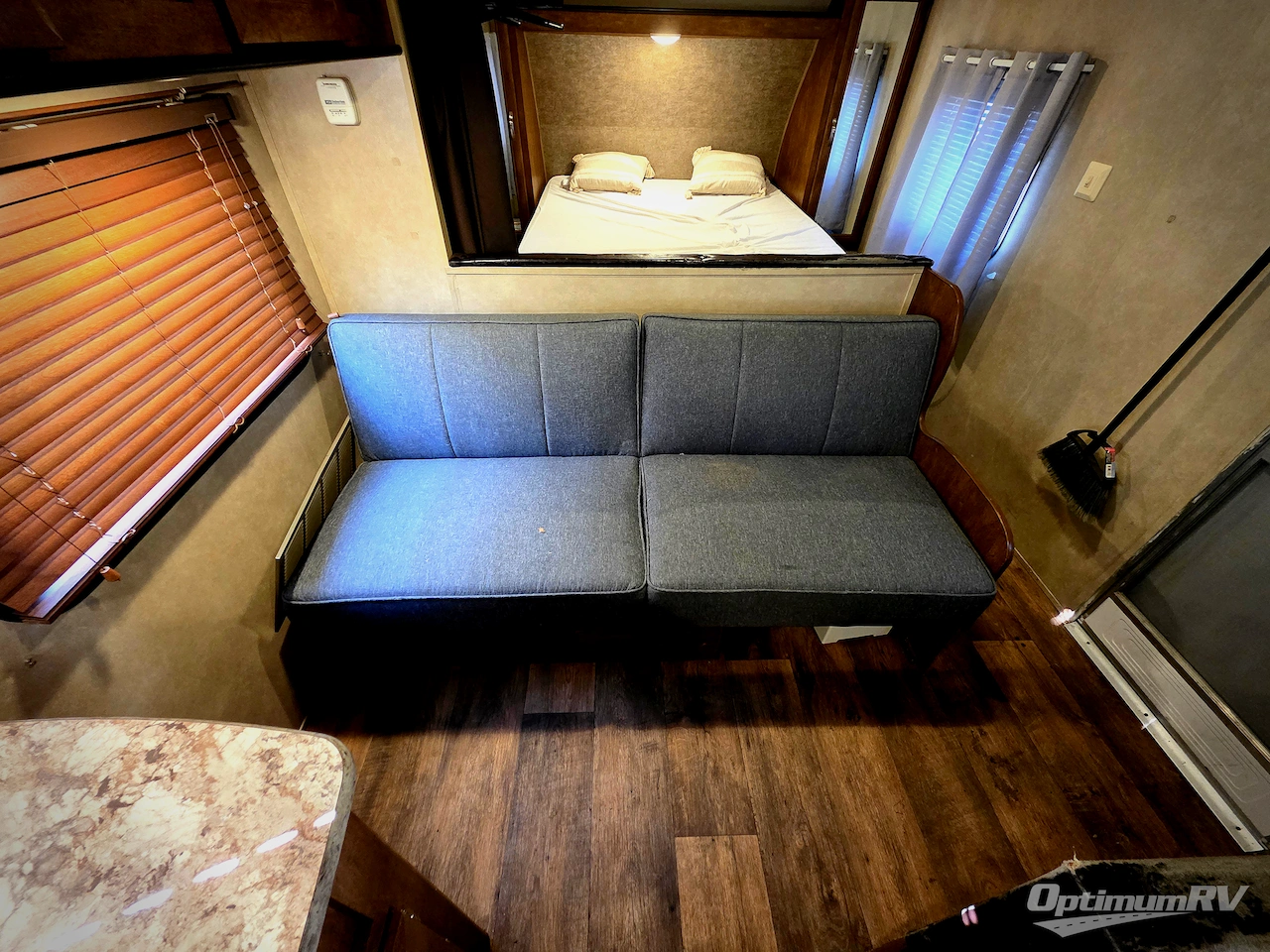 2016 Forest River Wildwood X-Lite 261BHXL Photo 7