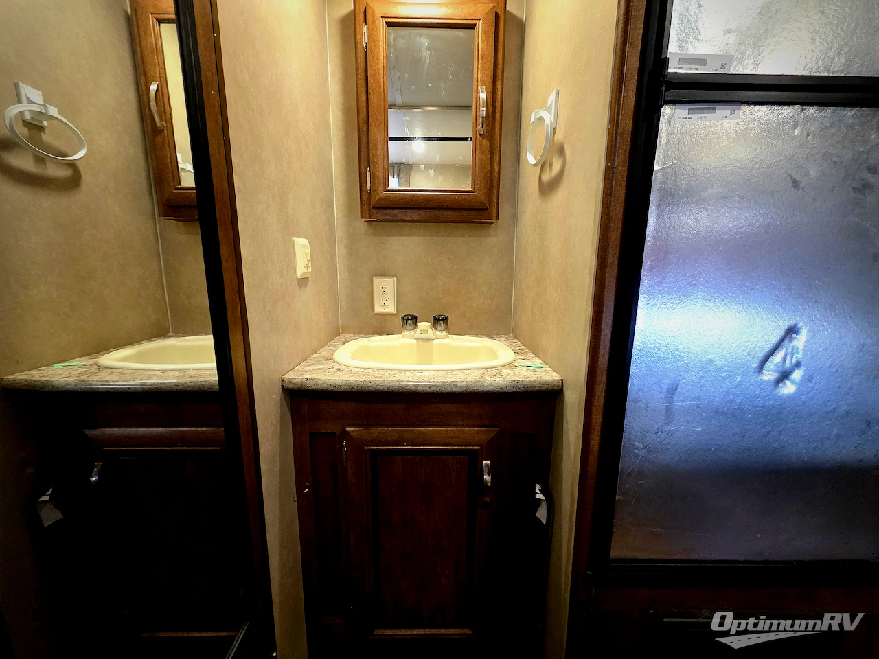 2016 Forest River Wildwood X-Lite 261BHXL Photo 11