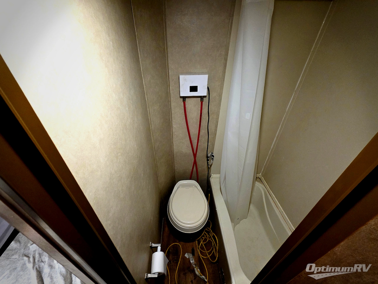 2016 Forest River Wildwood X-Lite 261BHXL Photo 14