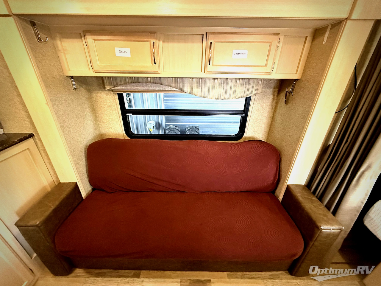 2018 Winnebago Towables Micro Minnie 2106FBS Photo 6