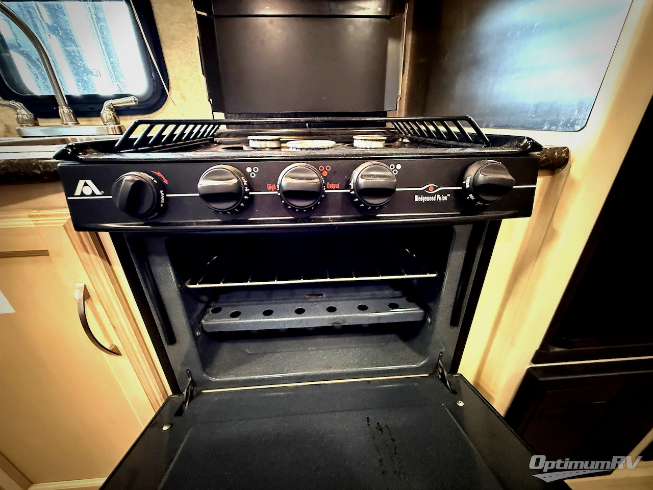 2018 Winnebago Towables Micro Minnie 2106FBS Photo 11