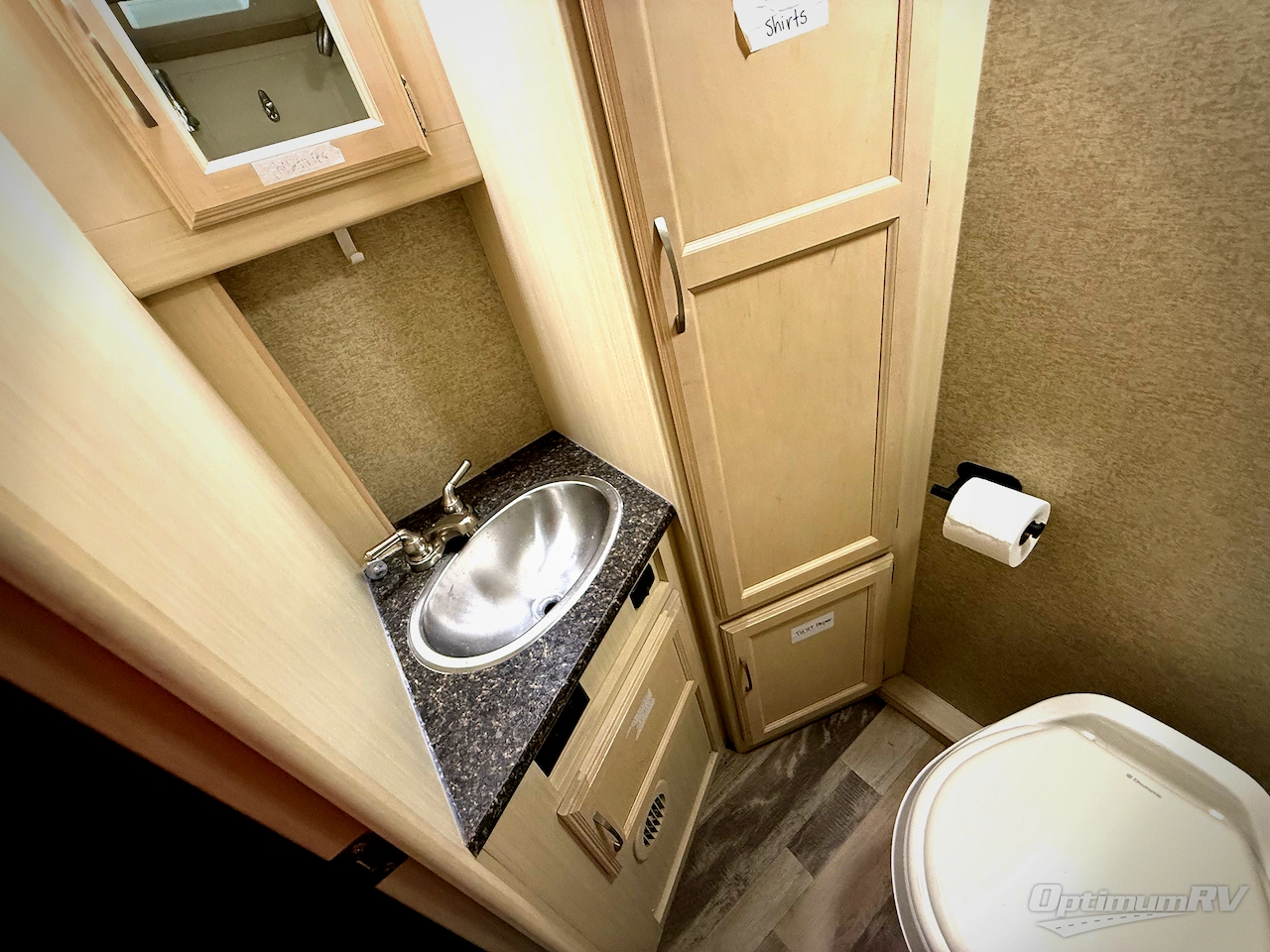 2018 Winnebago Towables Micro Minnie 2106FBS Photo 16