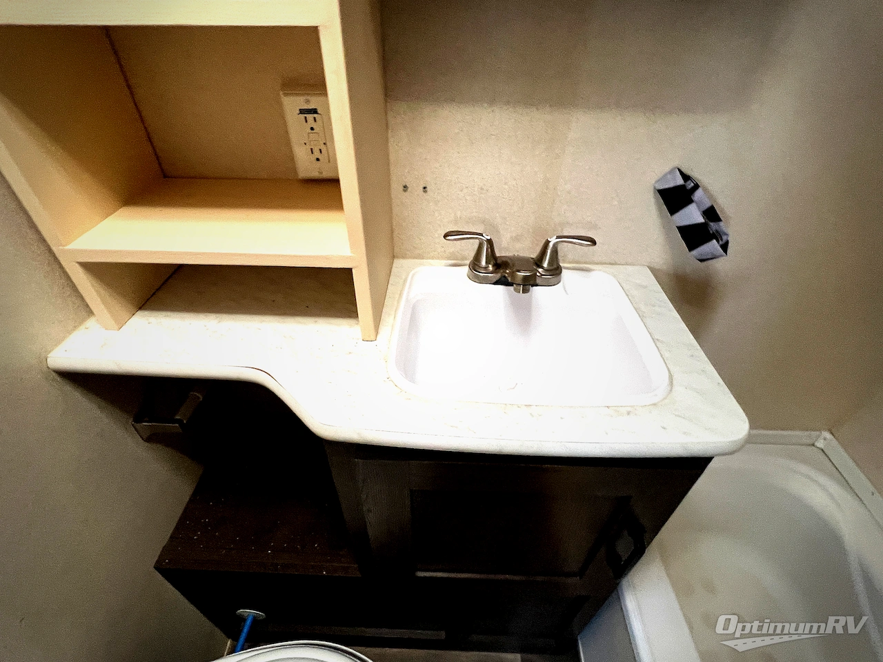 2019 Forest River Wildwood 31KQBTS Photo 10