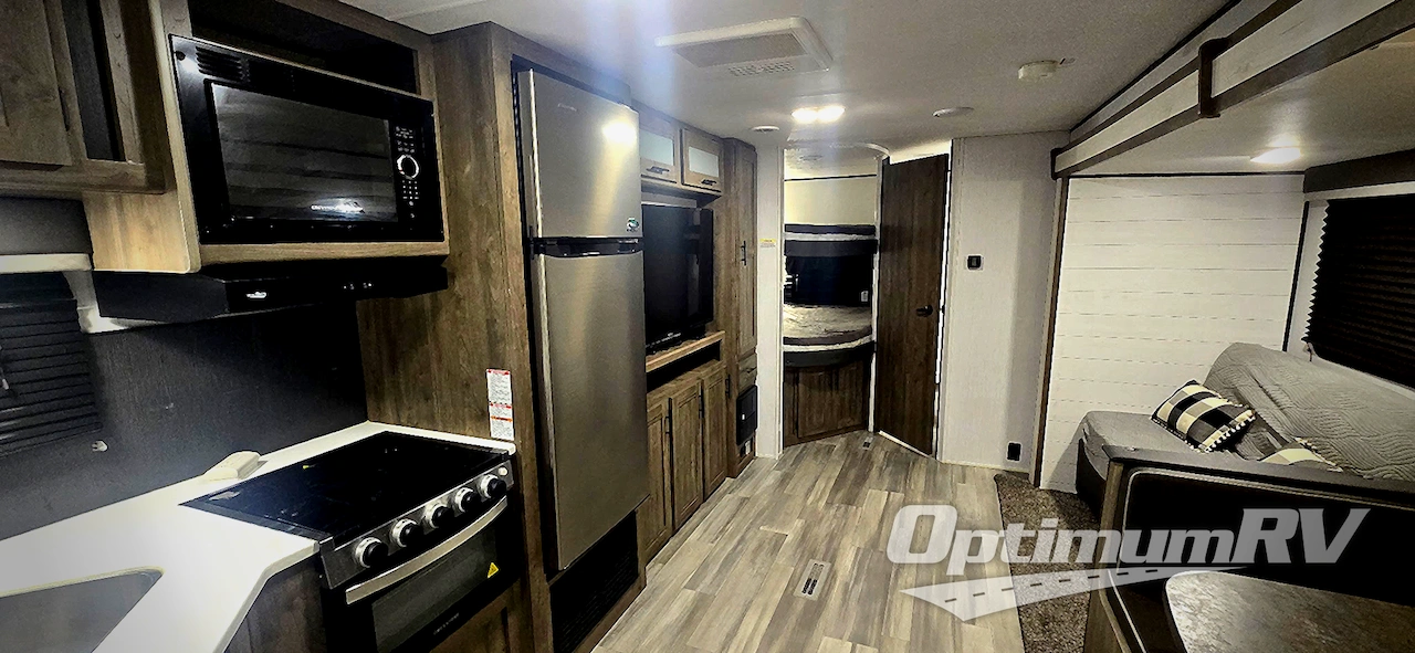 2021 Heartland Pioneer BH 280 Photo 5