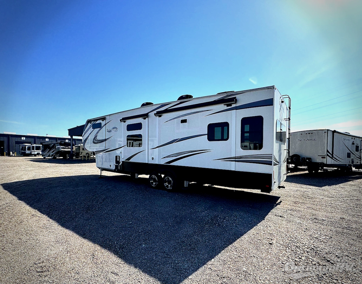 2021 Grand Design Solitude 378MBS Photo 3