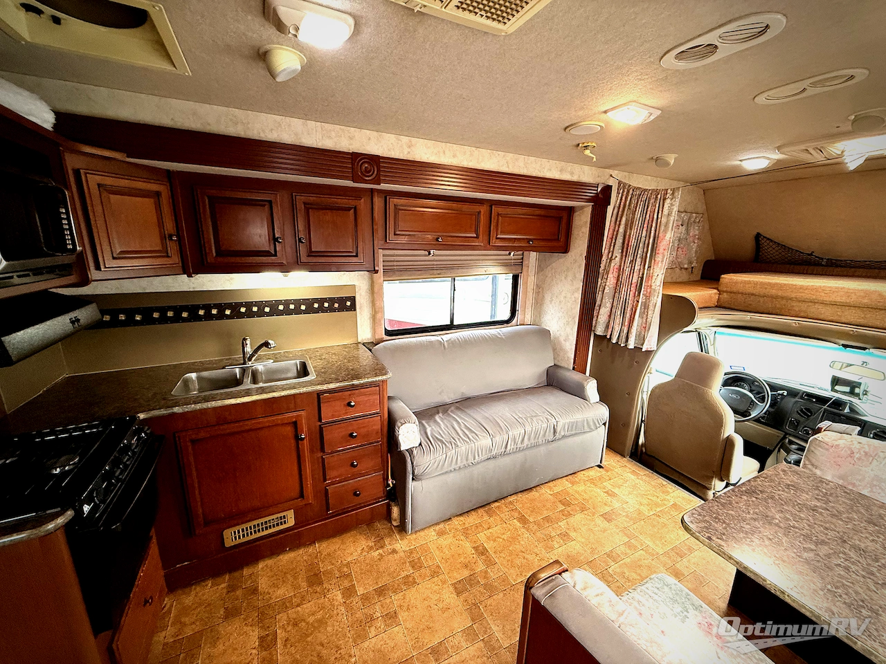 2012 Fleetwood Jamboree Sport 31N Photo 4