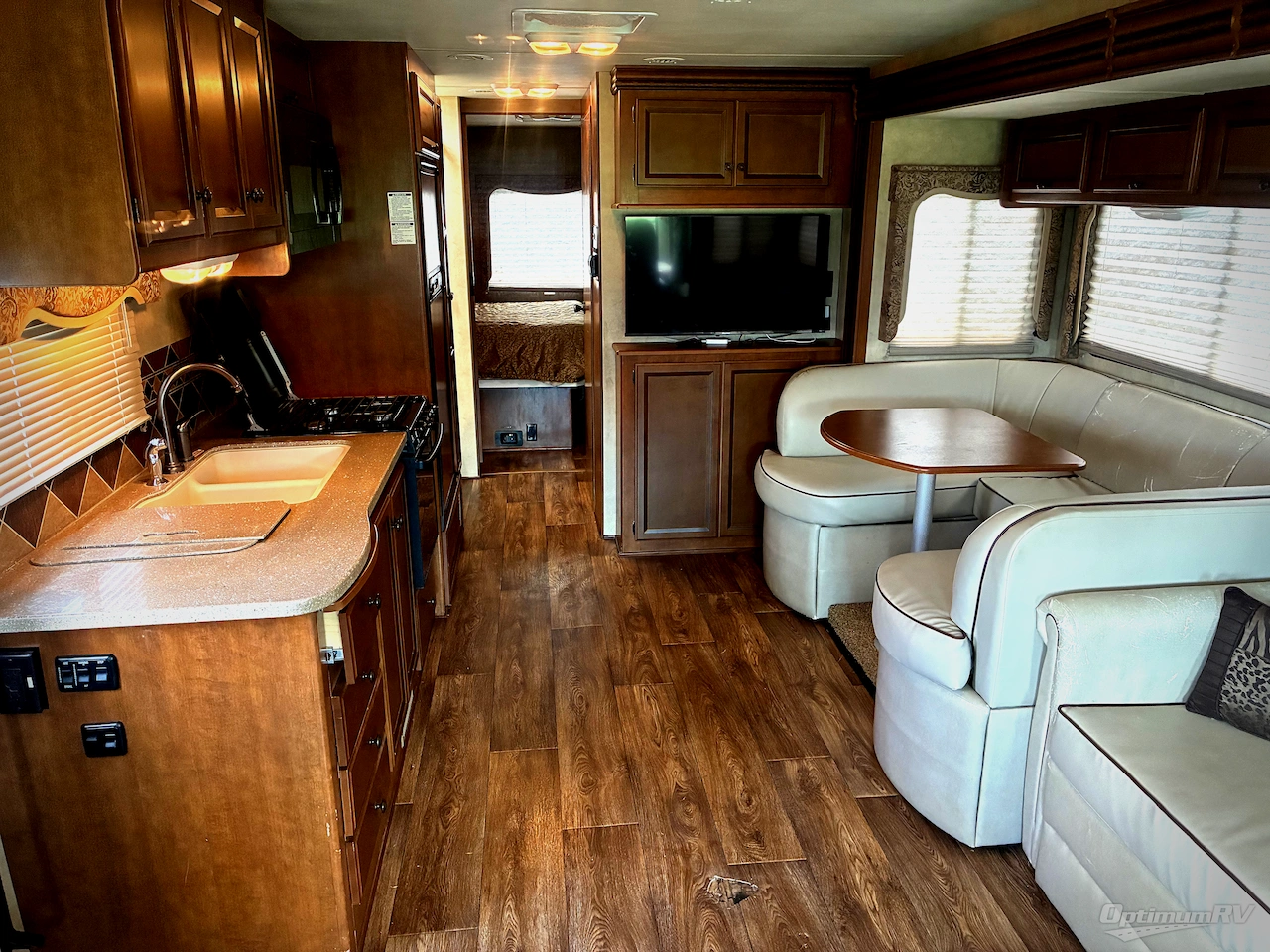 2013 Thor Windsport 32A Photo 4