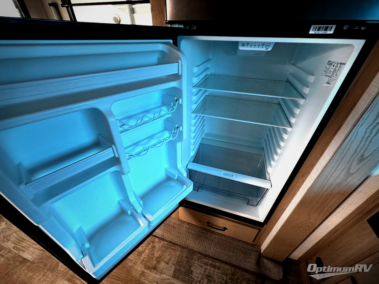 2024 Forest River Flagstaff Classic 826MBR Photo 5