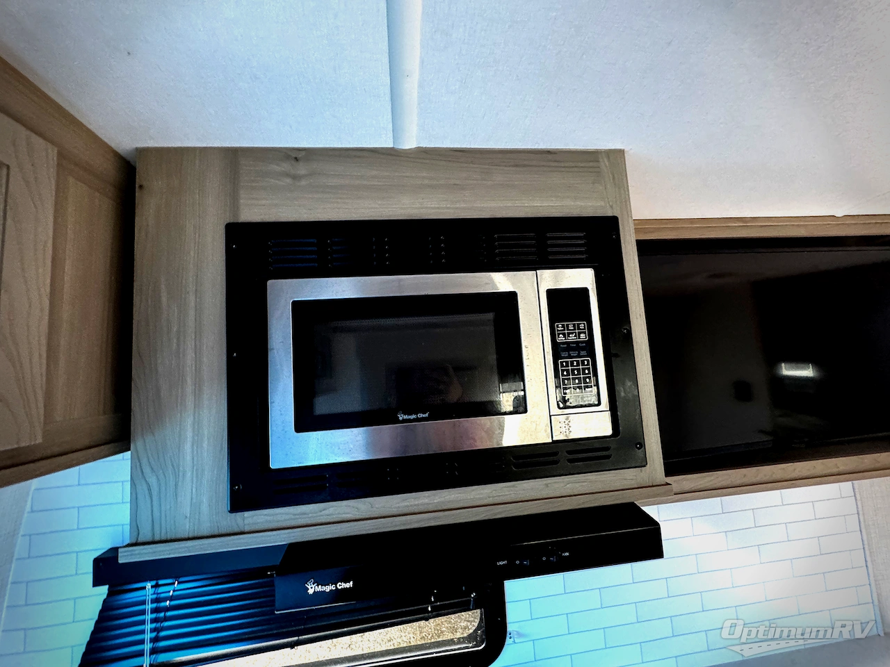 2024 Forest River Flagstaff Classic 826MBR Photo 9