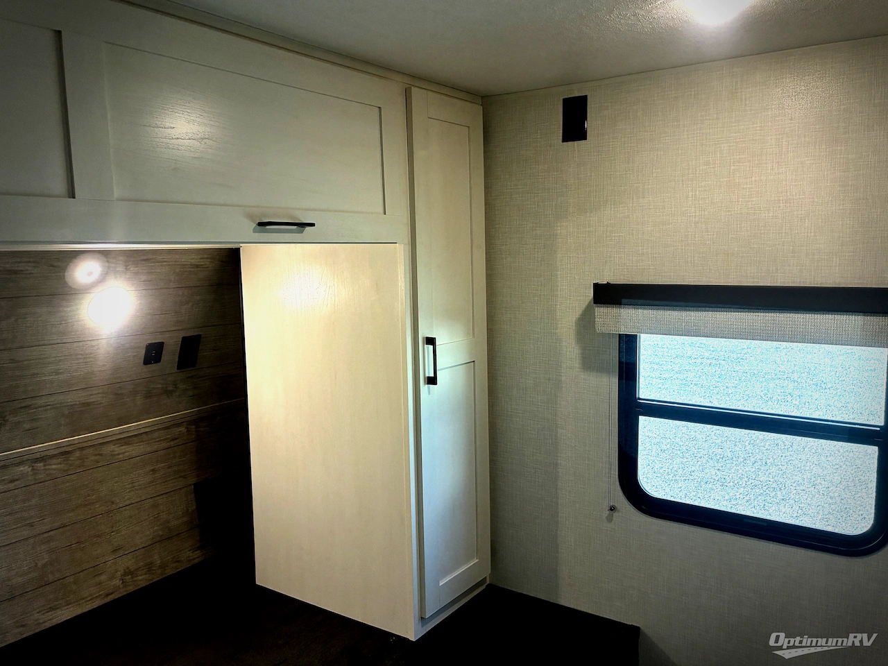 2025 Venture Sienna SA281VQB Photo 14