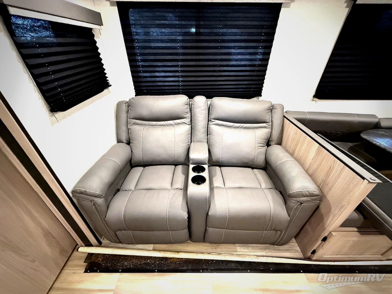 2023 Coachmen Northern Spirit Ultra Lite 2557RB Photo 5