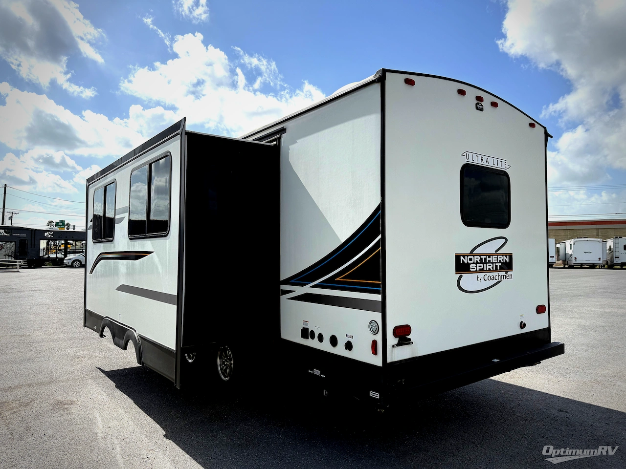 2023 Coachmen Northern Spirit Ultra Lite 2557RB Photo 3